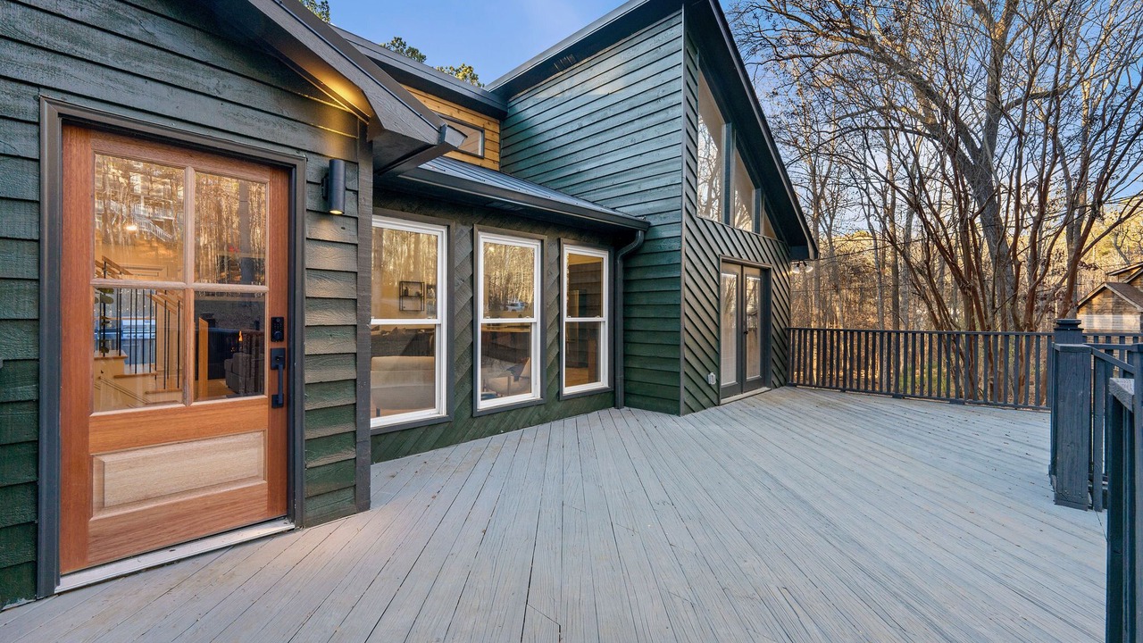 Photo of Outdoor in Woodstock