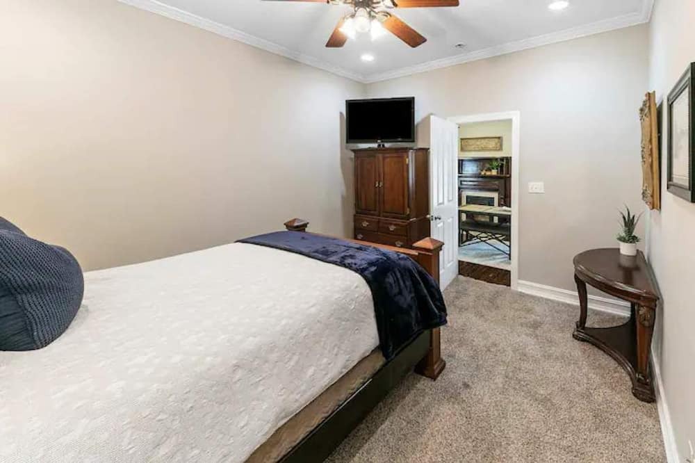 Photo of Bedroom in Coalfield