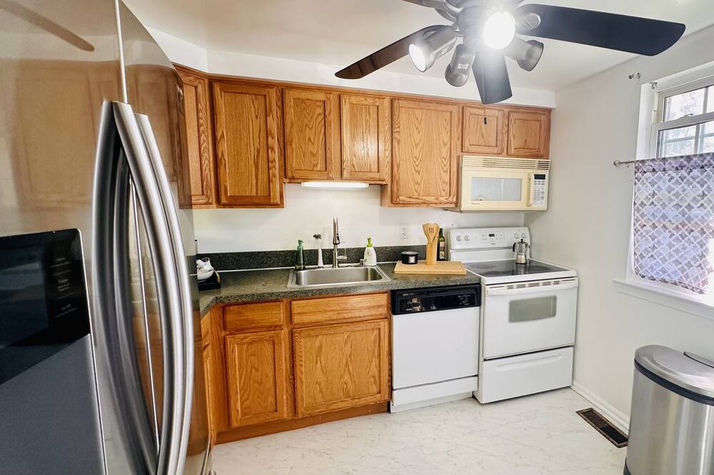 Photo of Kitchen in Leisure World