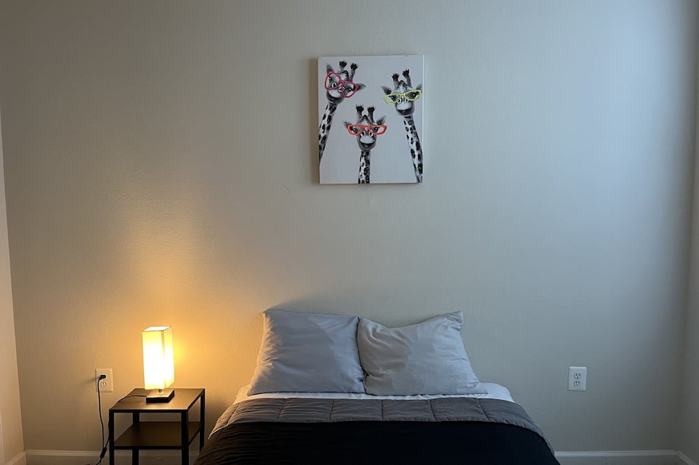 Photo of Bedroom in North Bethesda