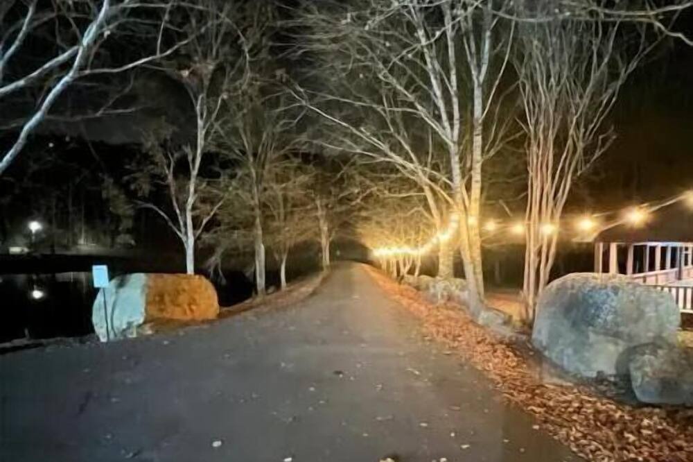 Photo of Outdoor in Albertville