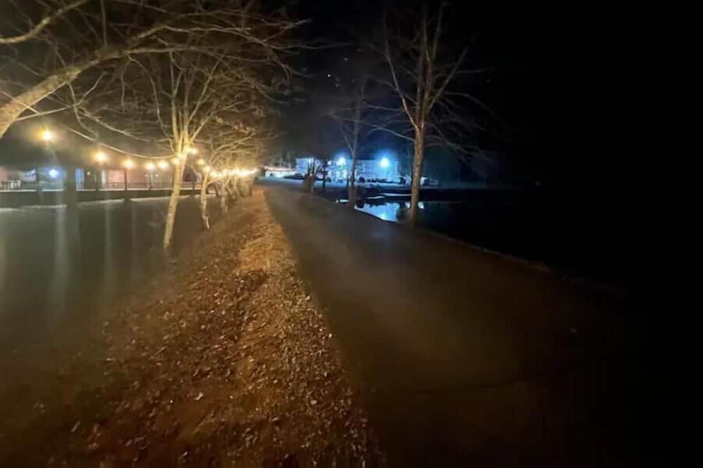 Photo of Others in Albertville