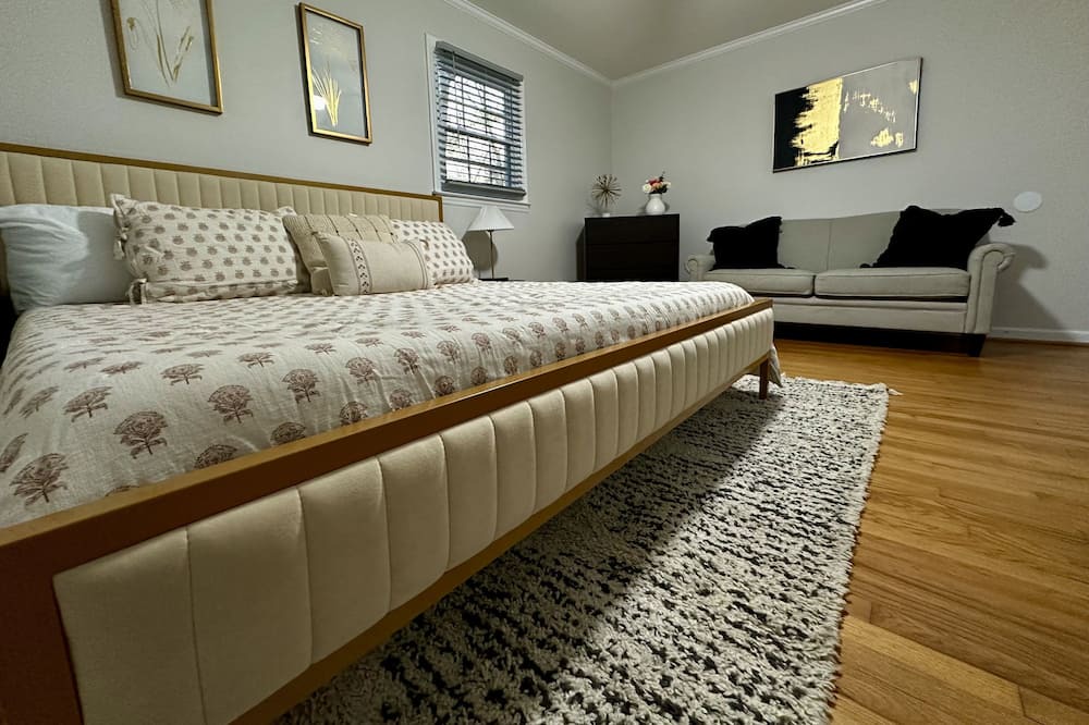 Photo of Bedroom in Northeast Raleigh