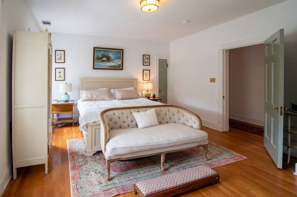 Photo of Bedroom in Berryville