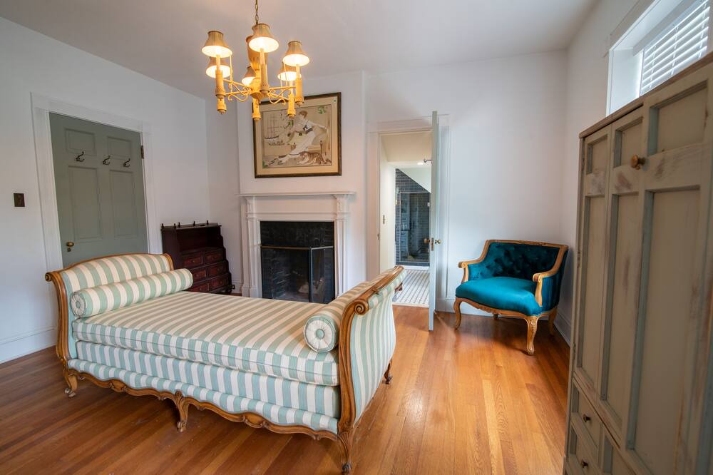 Photo of Bedroom in Berryville