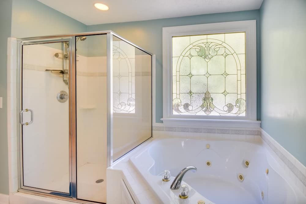 Photo of Bathroom in Smithfield