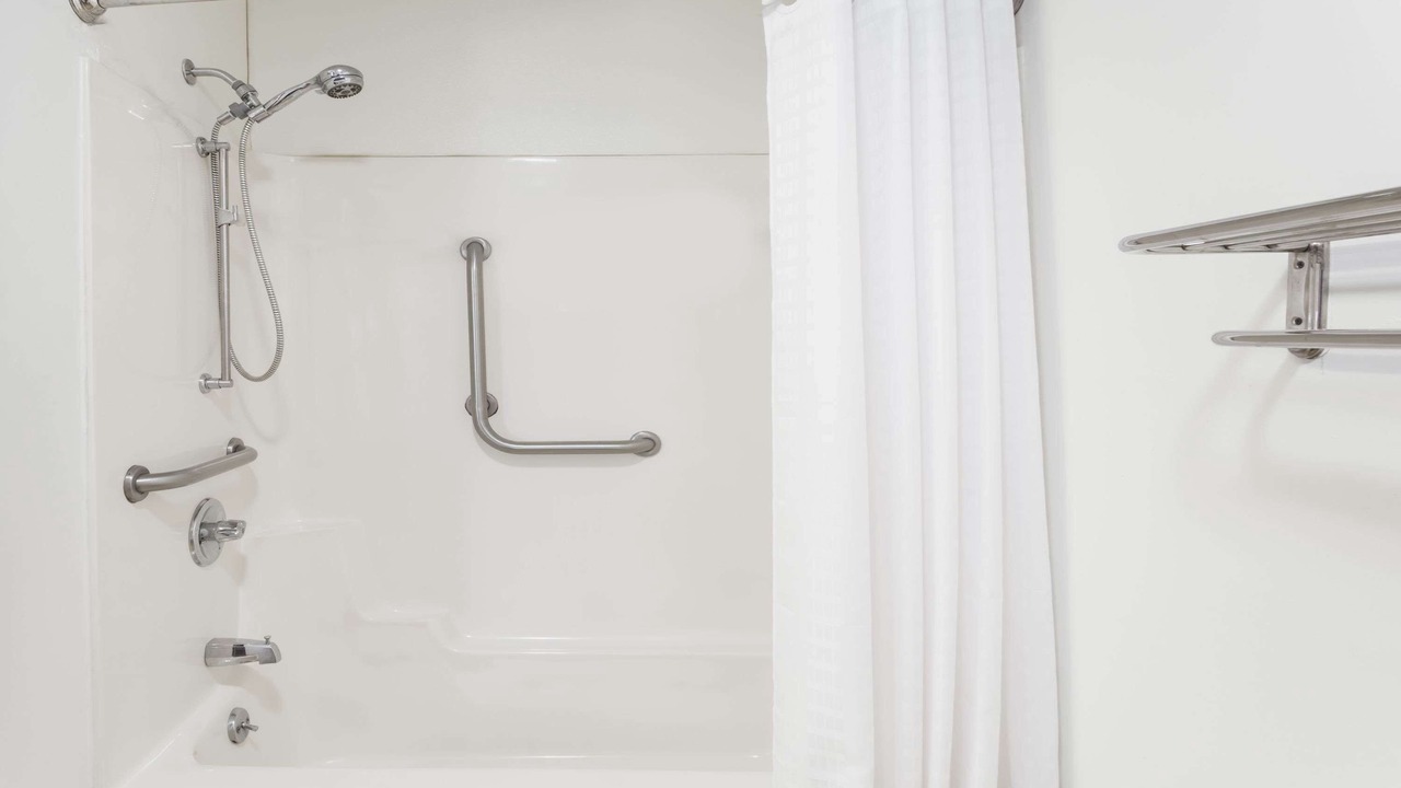 Photo of Bathroom in Dixon