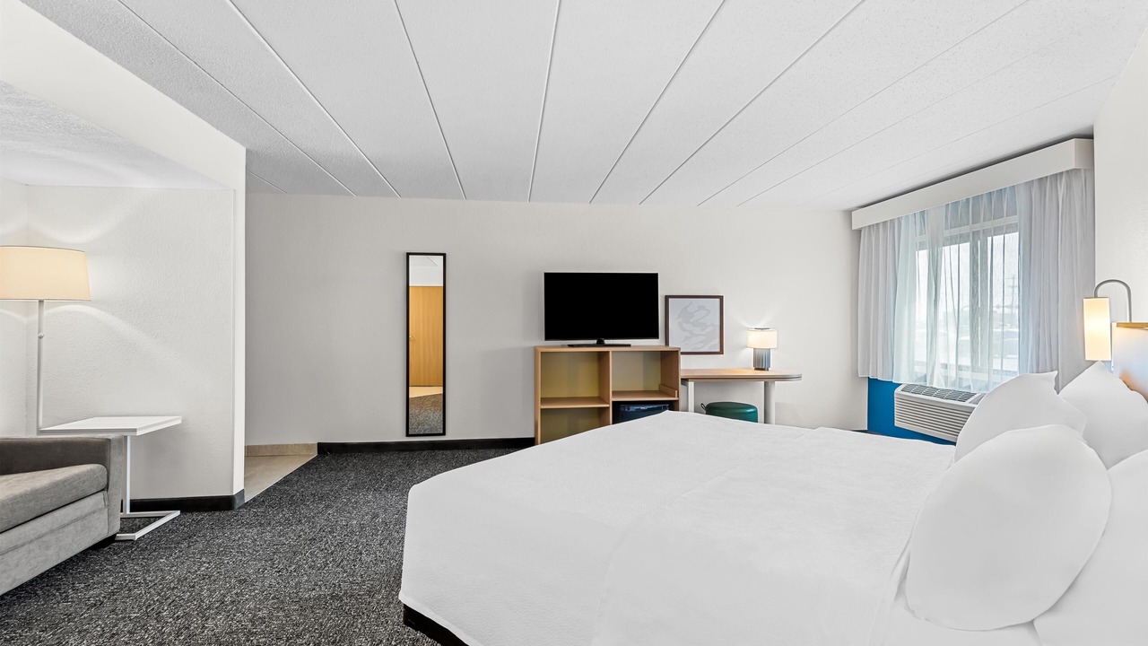 Photo of Bedroom in Cedar Falls
