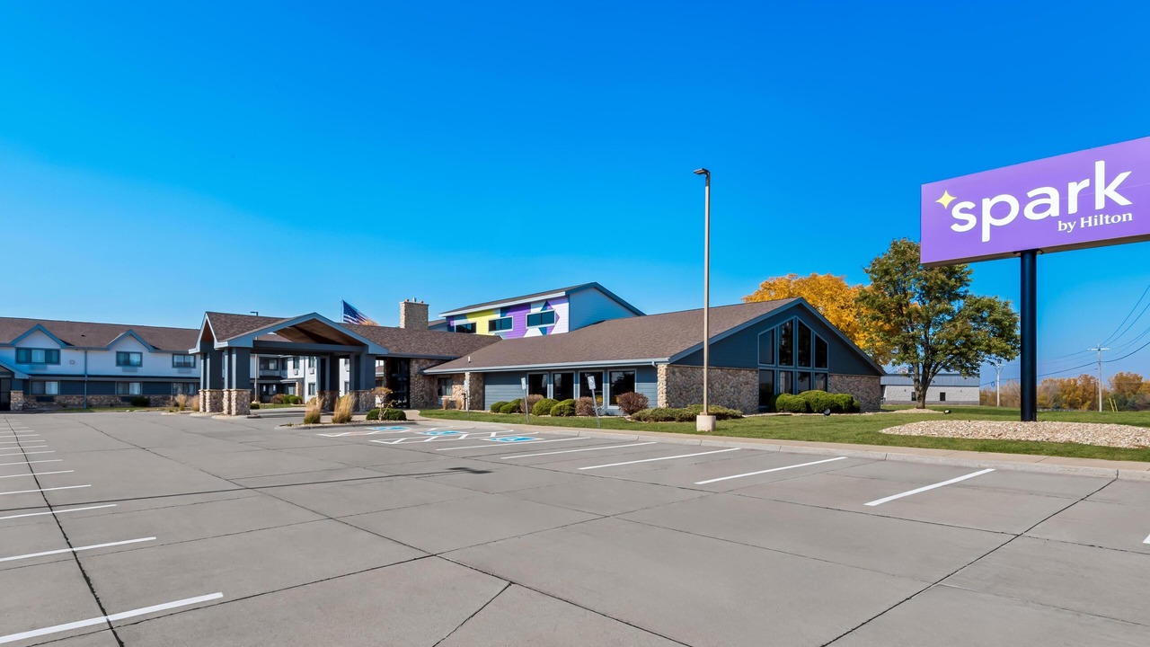 Photo of Outdoor in Cedar Falls