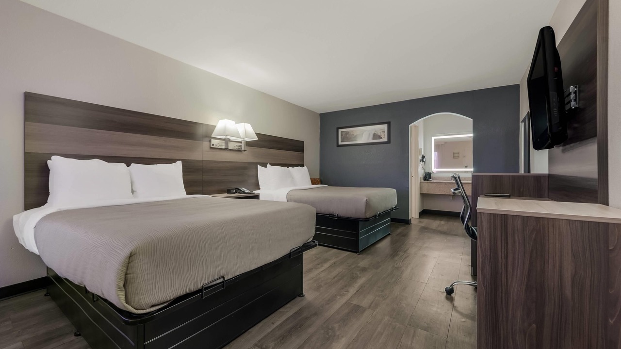 Photo of Bedroom in Gadsden