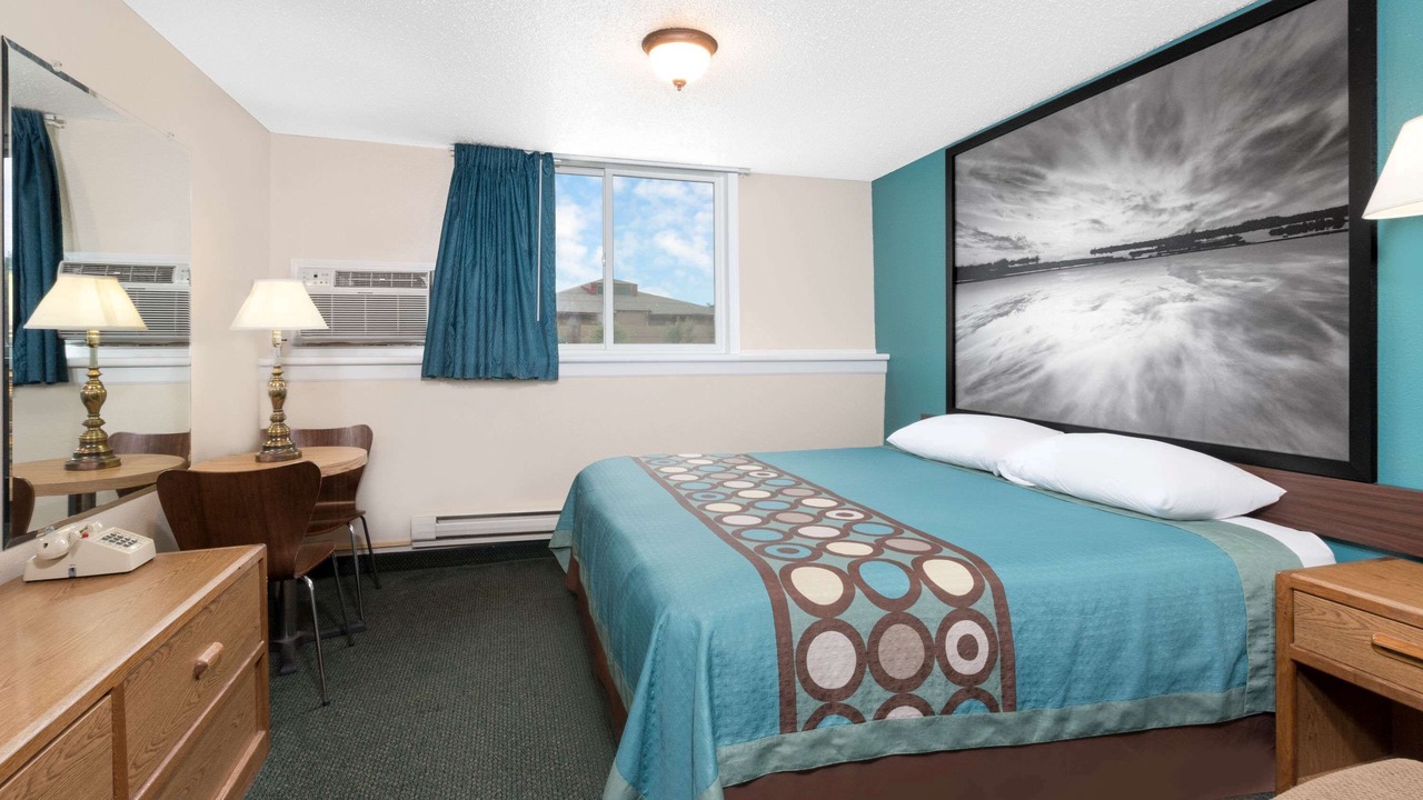 Photo of Bedroom in Huron