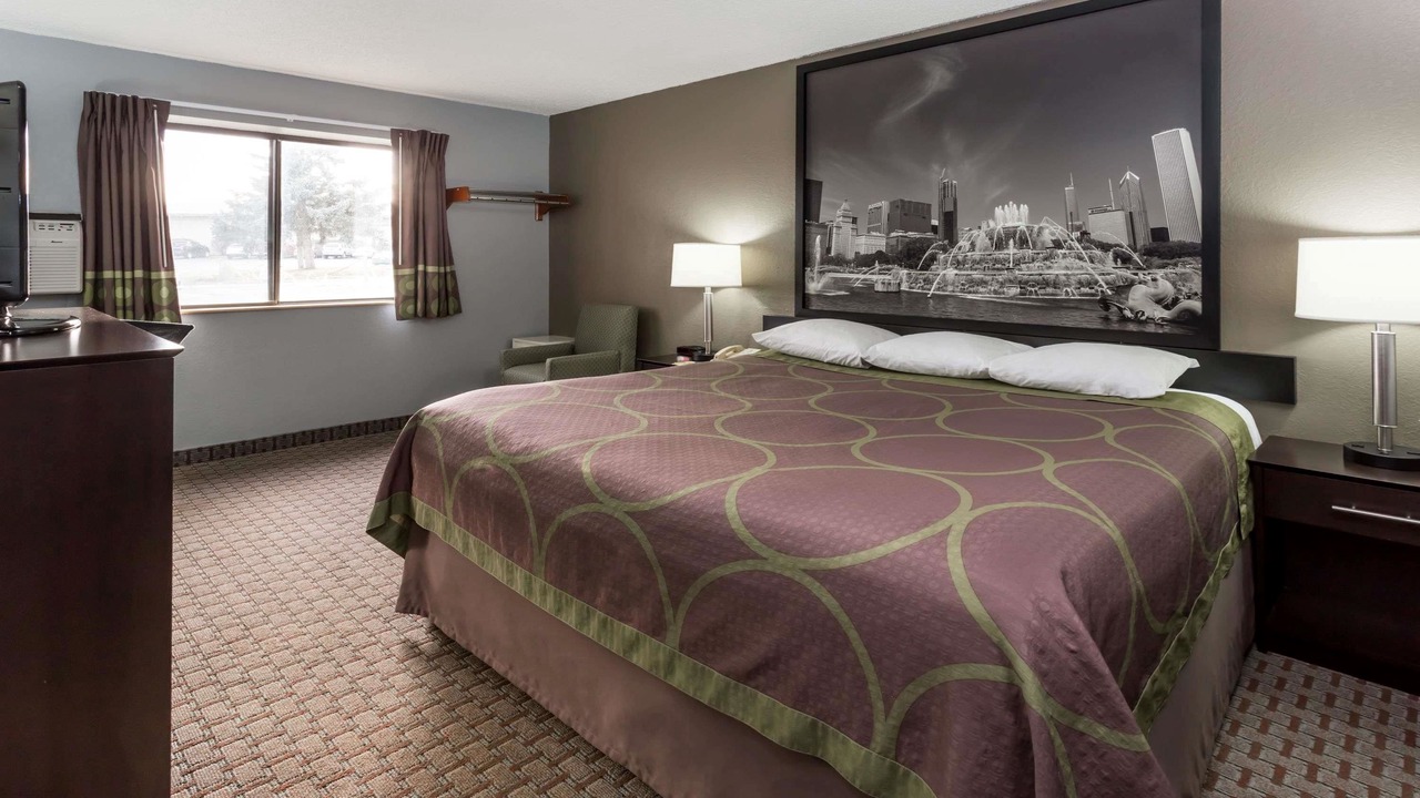 Photo of Bedroom in Mundelein