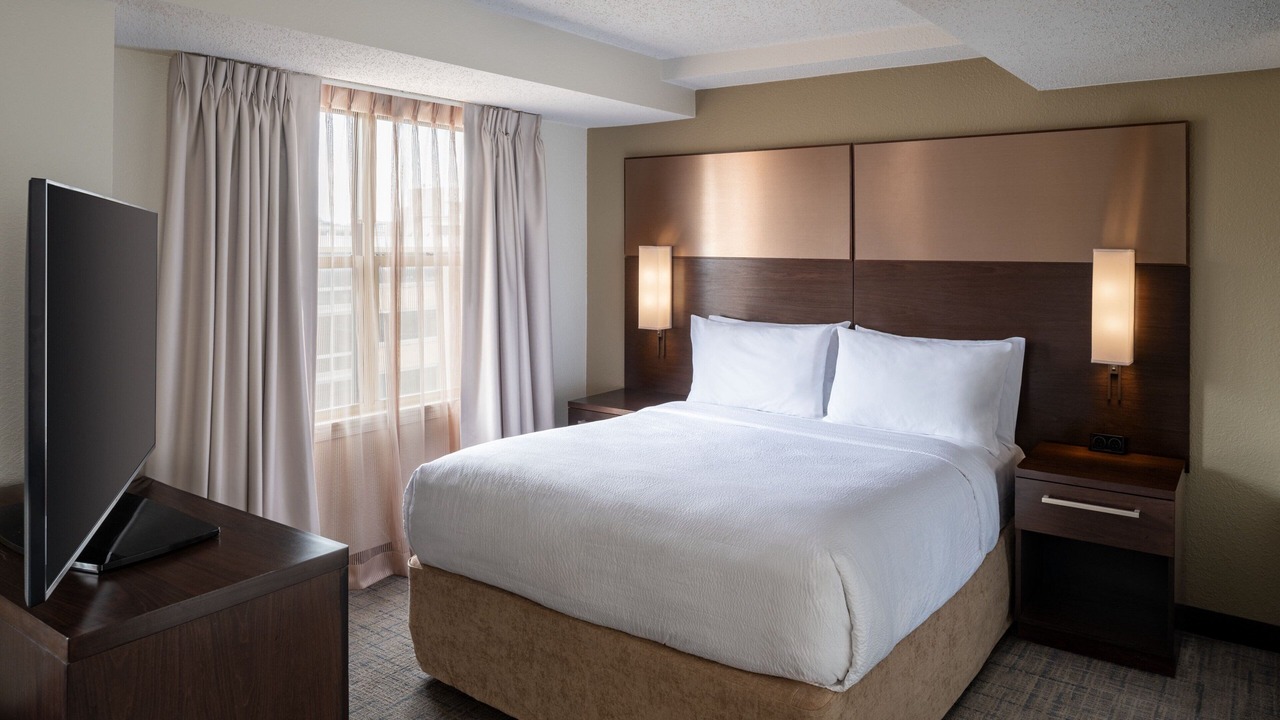 Photo of Bedroom in Dupont Circle