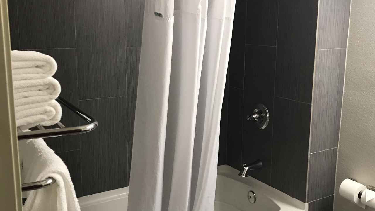 Photo of Bathroom in Urbandale