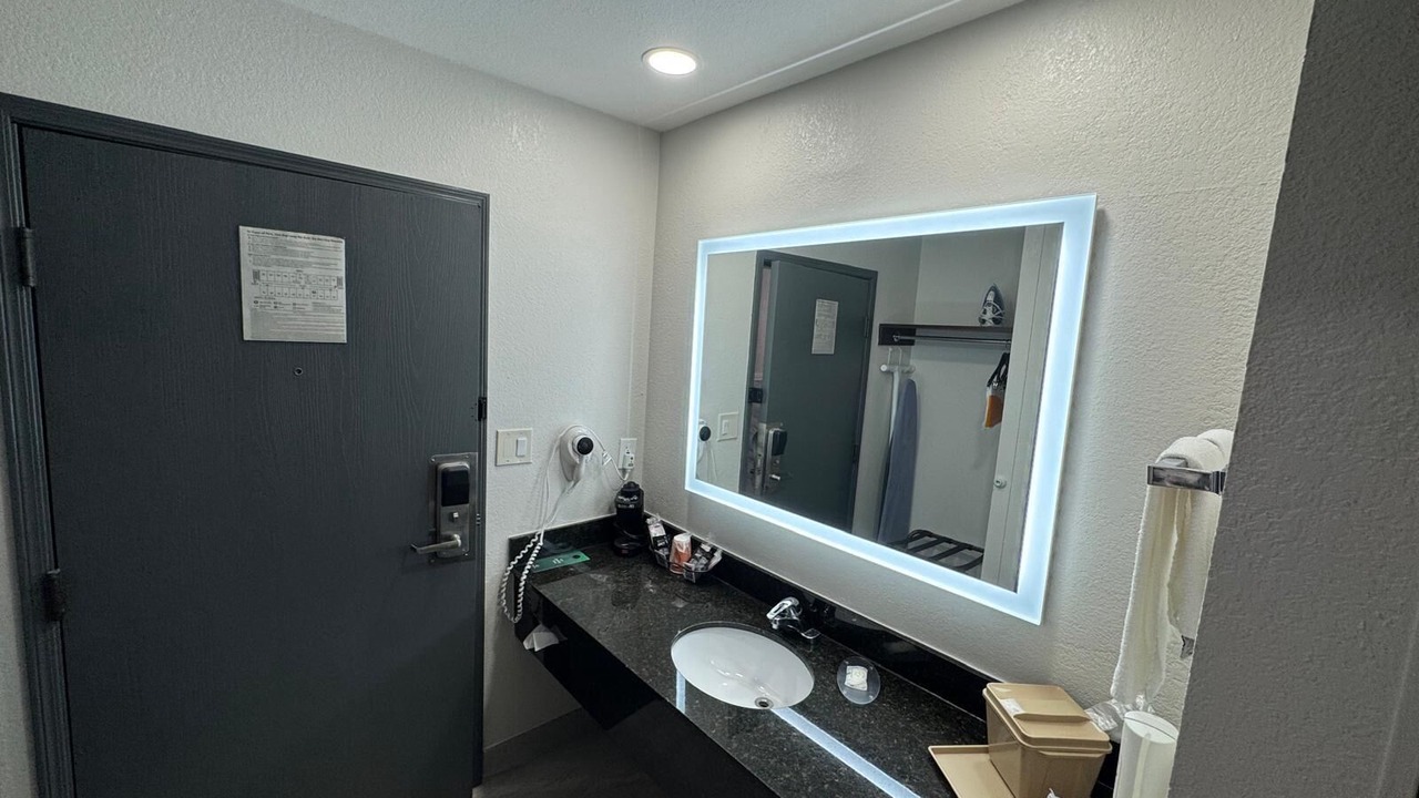 Photo of Bathroom in Cedartown