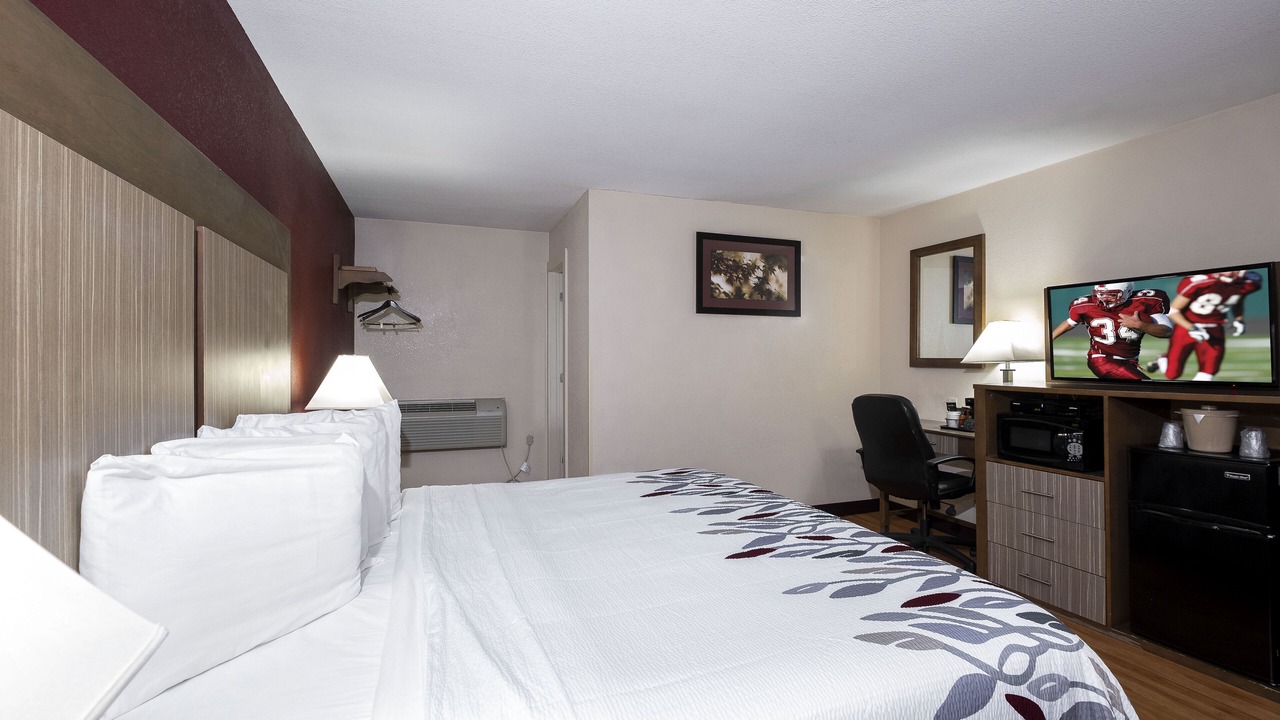 Photo of Bedroom in Neptune City