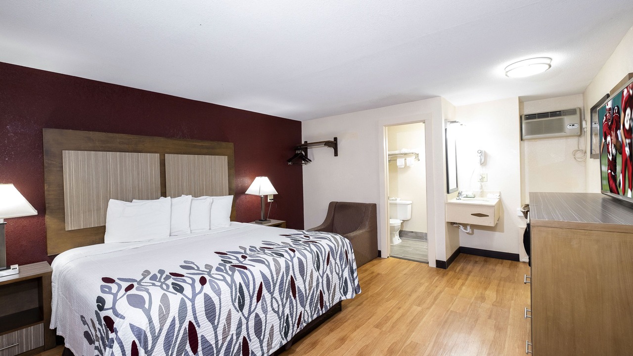 Photo of Bedroom in Neptune City