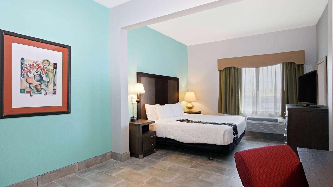 Photo of Bedroom in Carter Lake