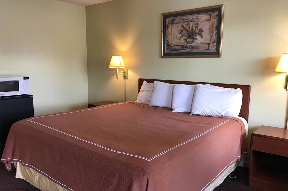 Photo of Bedroom in Barrington