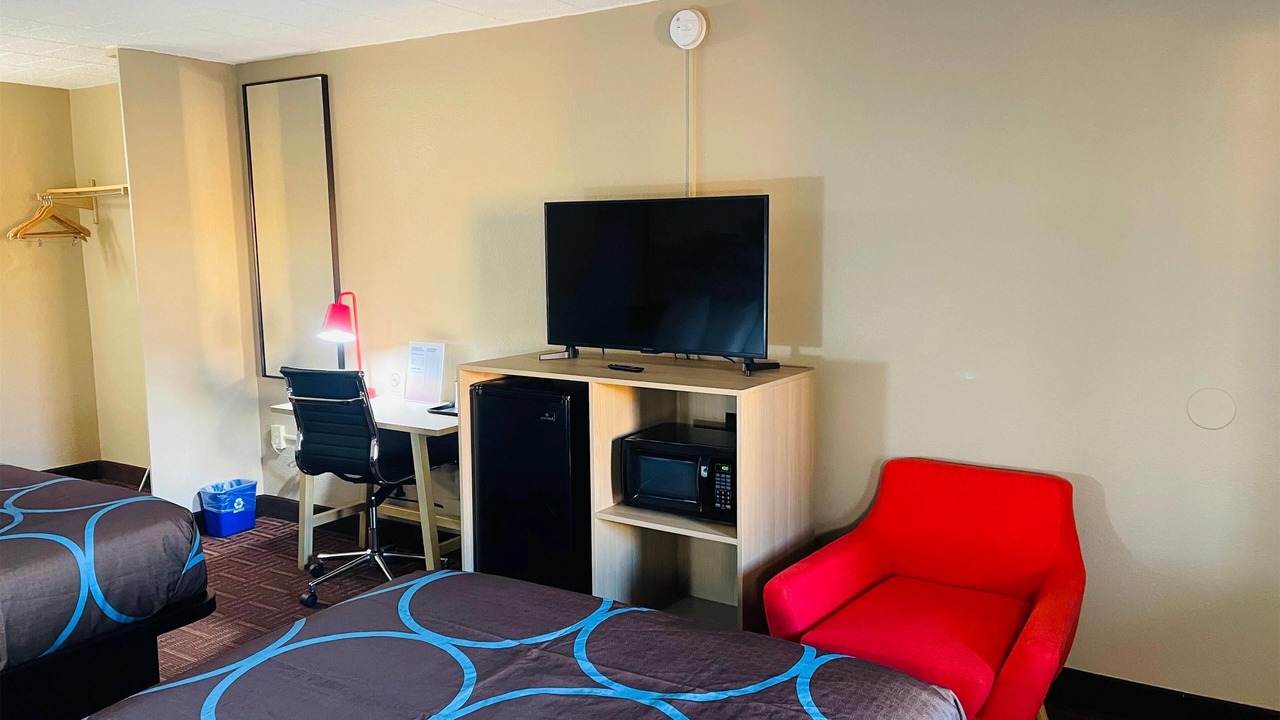 Photo of Bedroom in Gloucester City
