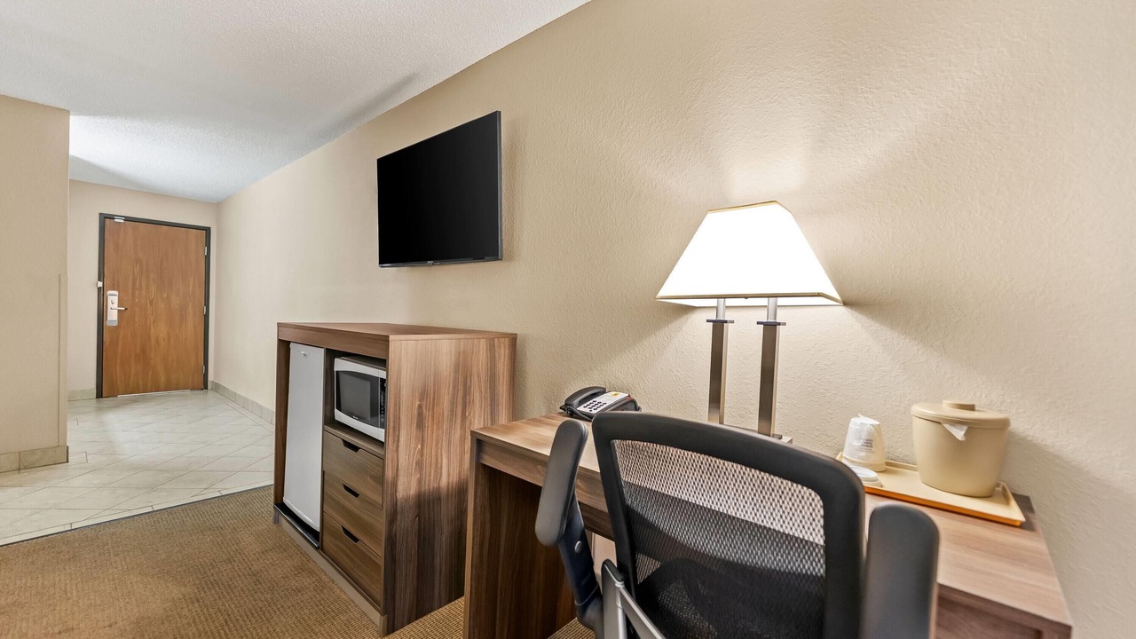 Photo of Bedroom in Elgin
