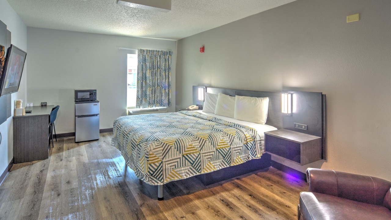 Photo of Bedroom in Libertyville