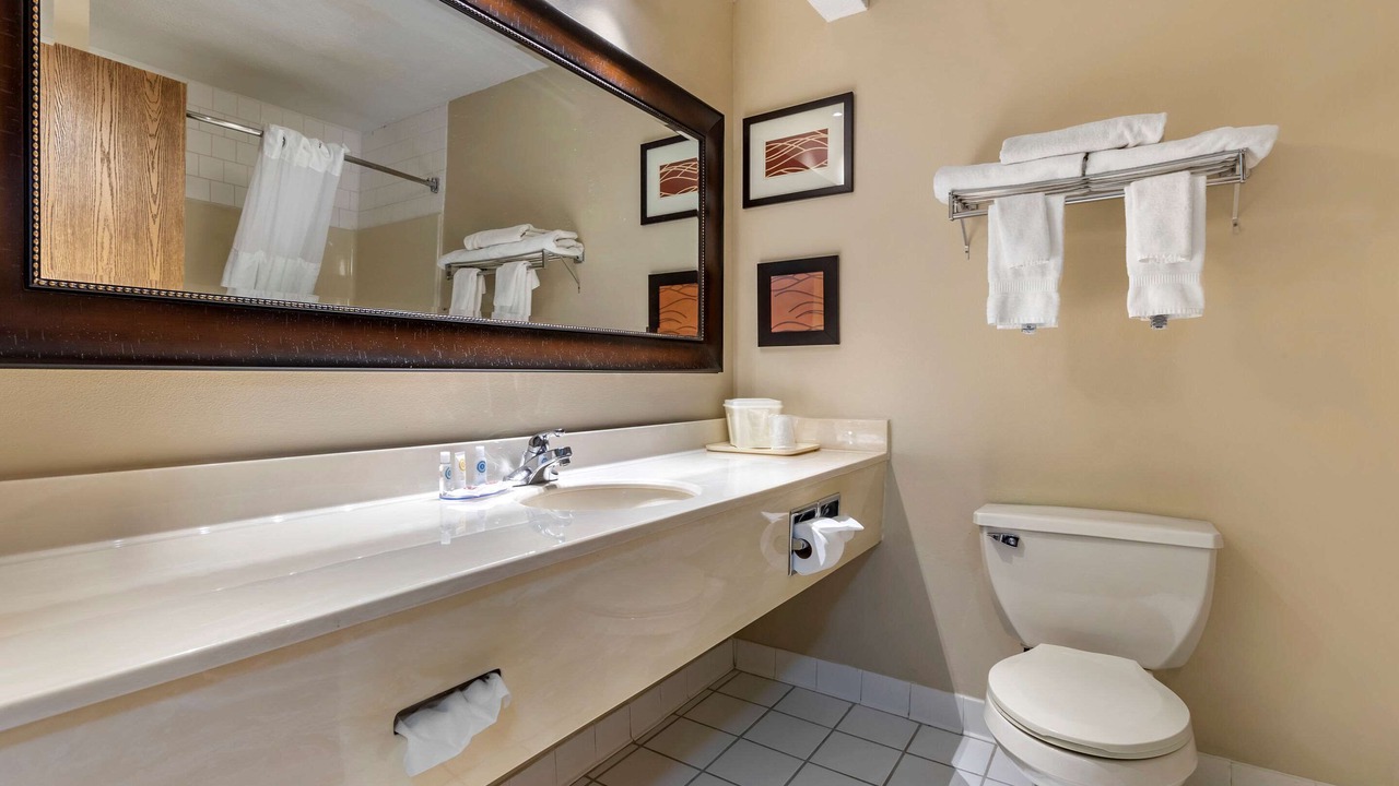 Photo of Bathroom in Muscatine