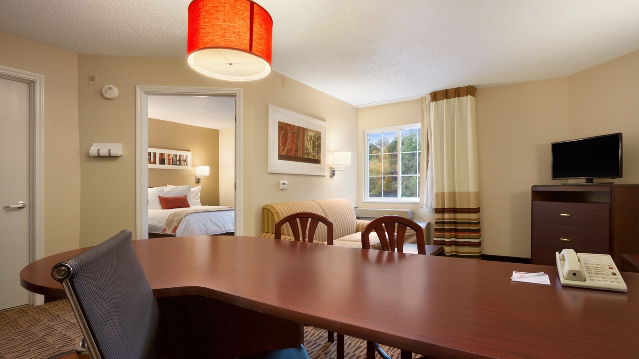 Photo of Livingroom in Hoffman Estates