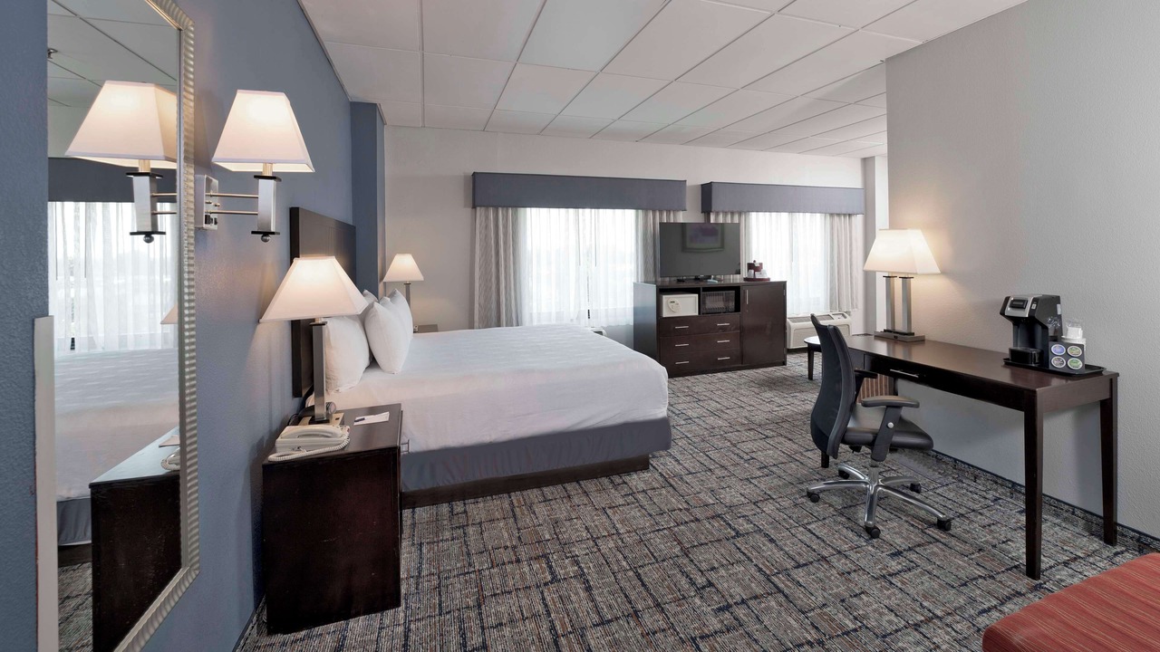 Photo of Bedroom in Downtown Baltimore