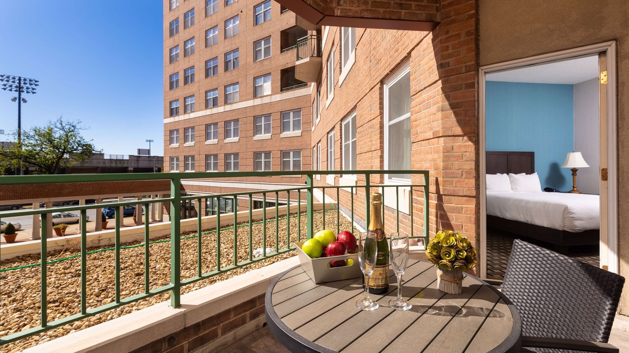 Photo of Bedroom in Downtown Baltimore