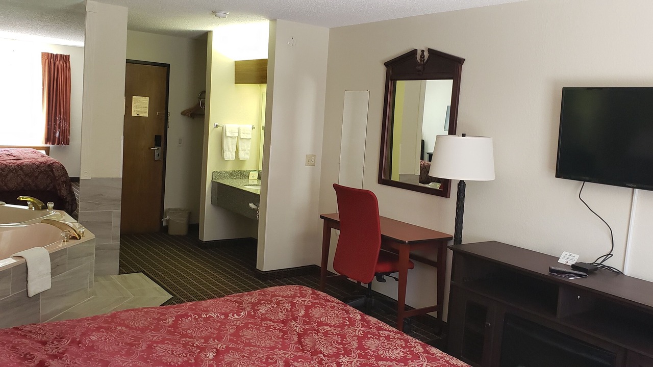 Photo of Bedroom in Cedar Rapids - Iowa City