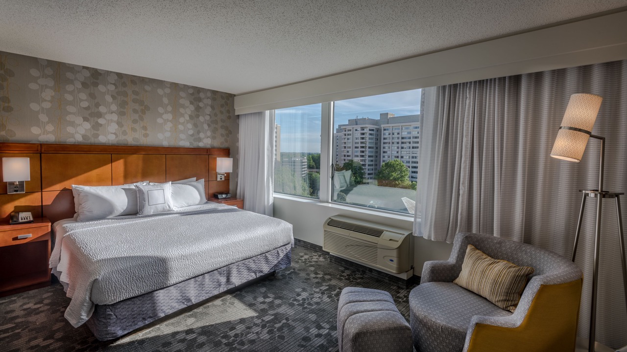 Photo of Bedroom in Friendship Village