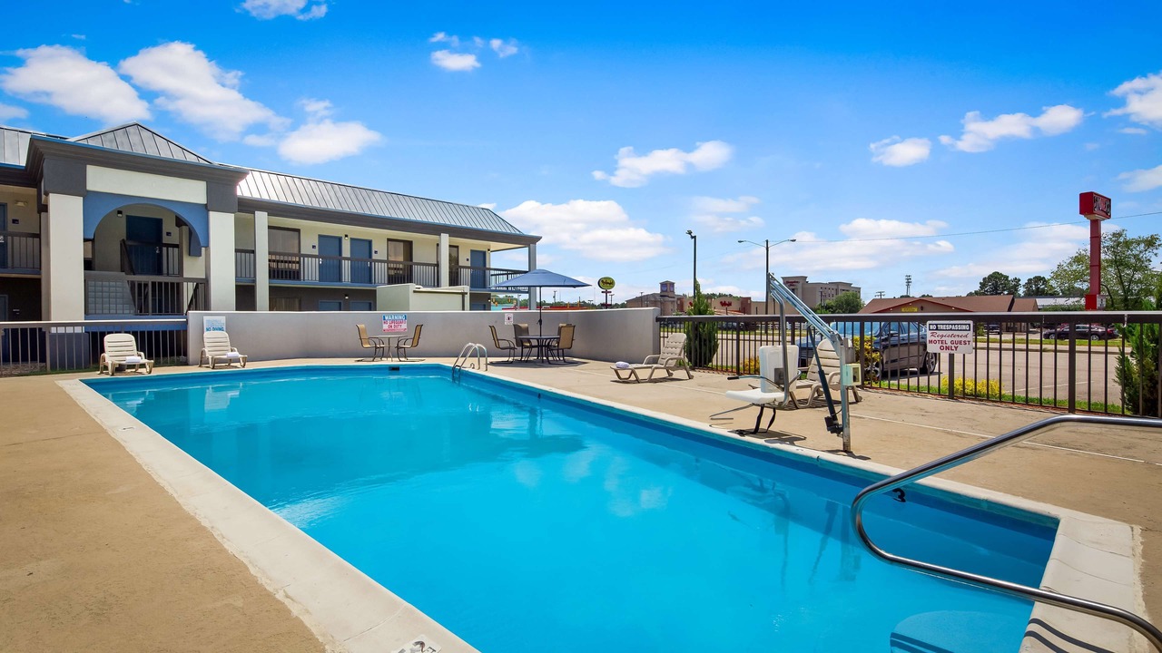 Photo of Outdoor in Emporia