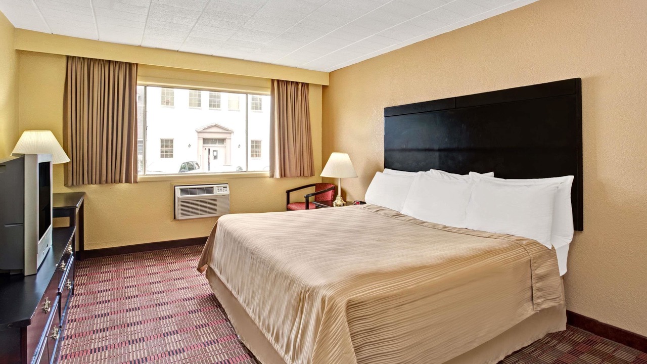 Photo of Bedroom in Pikesville