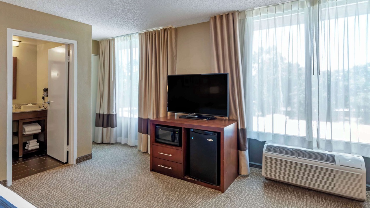 Photo of Bedroom in Elizabeth City