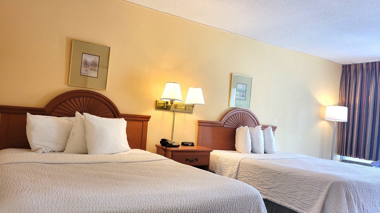 Photo of Bedroom in Huntington