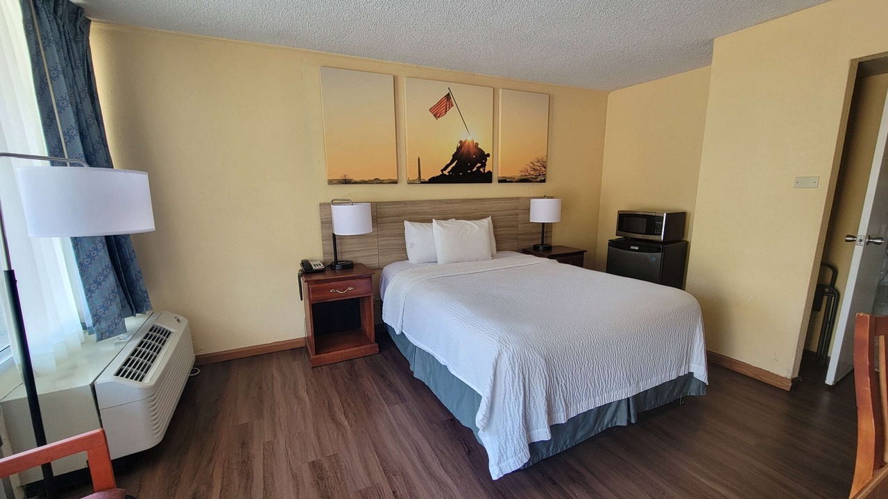 Photo of Bedroom in Huntington