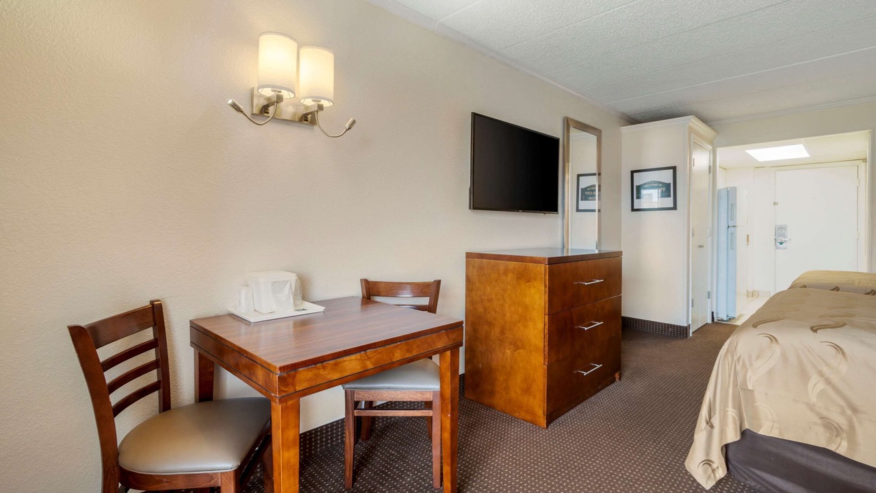 Photo of Bedroom in North Ocean City