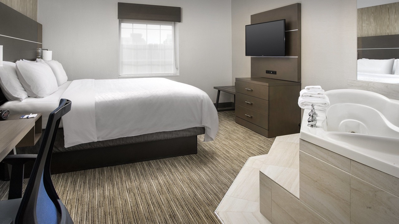 Photo of Bedroom in Parole
