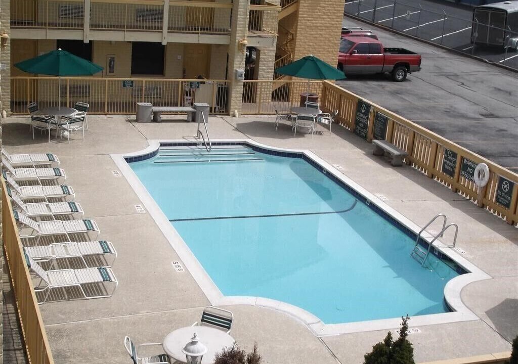 Photo of Outdoor in Ashley Oaks