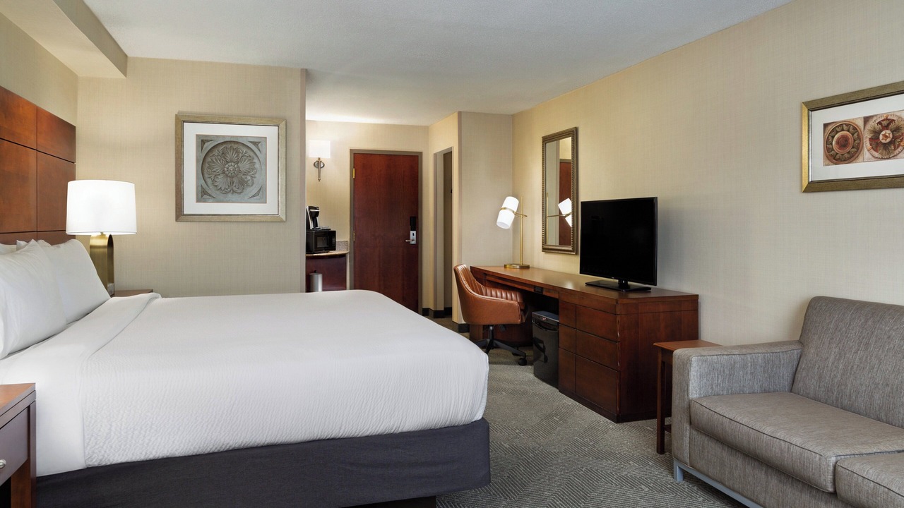 Photo of Bedroom in Crystal City
