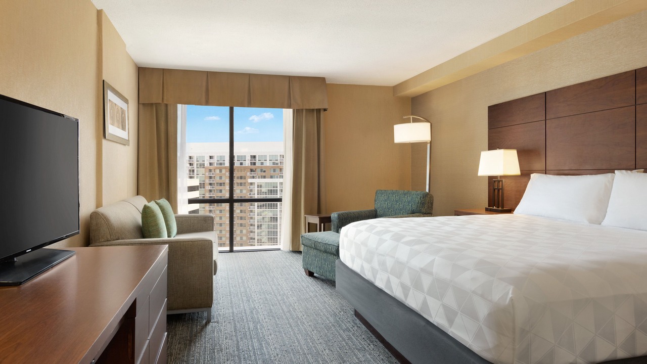 Photo of Bedroom in Crystal City