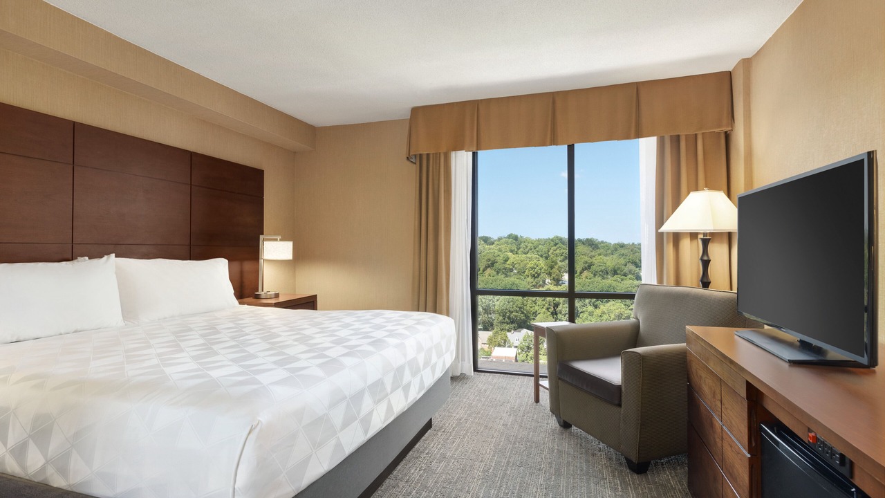 Photo of Bedroom in Crystal City