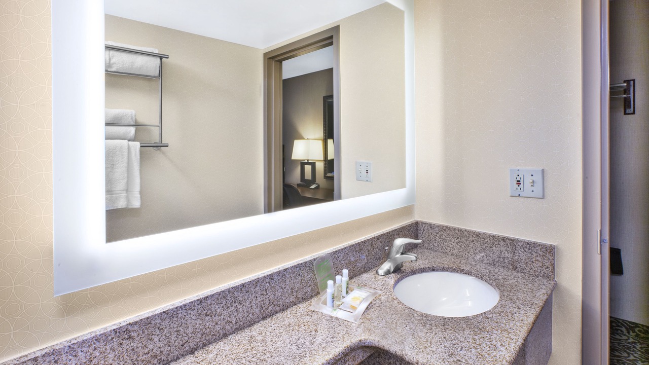 Photo of Bathroom in Crystal City