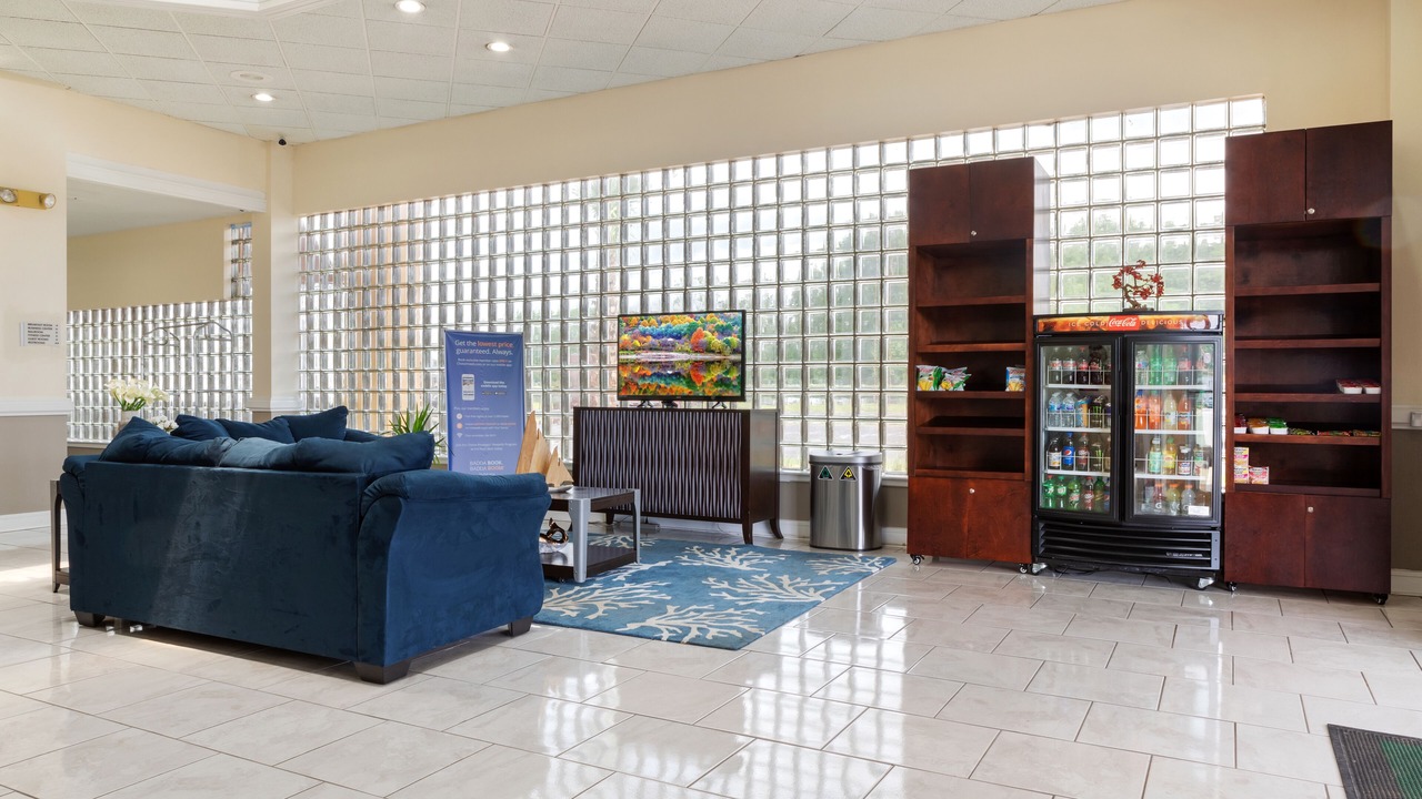 Photo of Livingroom in Sumter