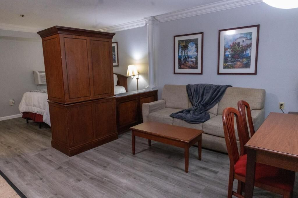 Photo of Bedroom in Pleasantville