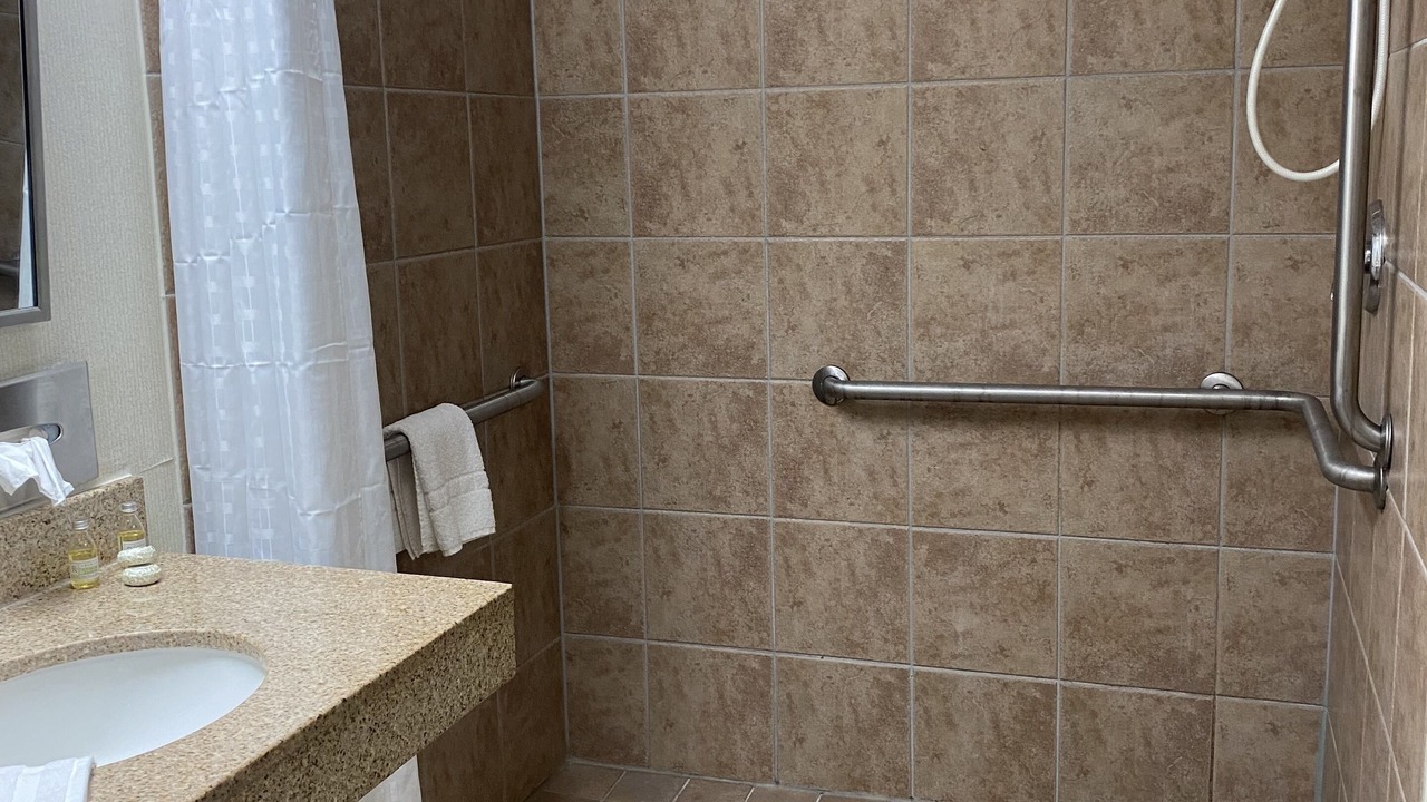 Photo of Bathroom in Pleasantville