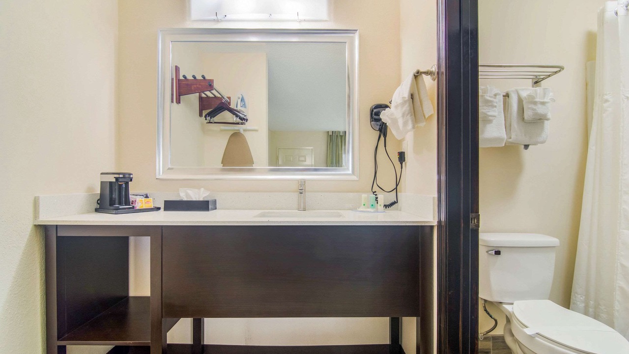 Photo of Bathroom in Lake City