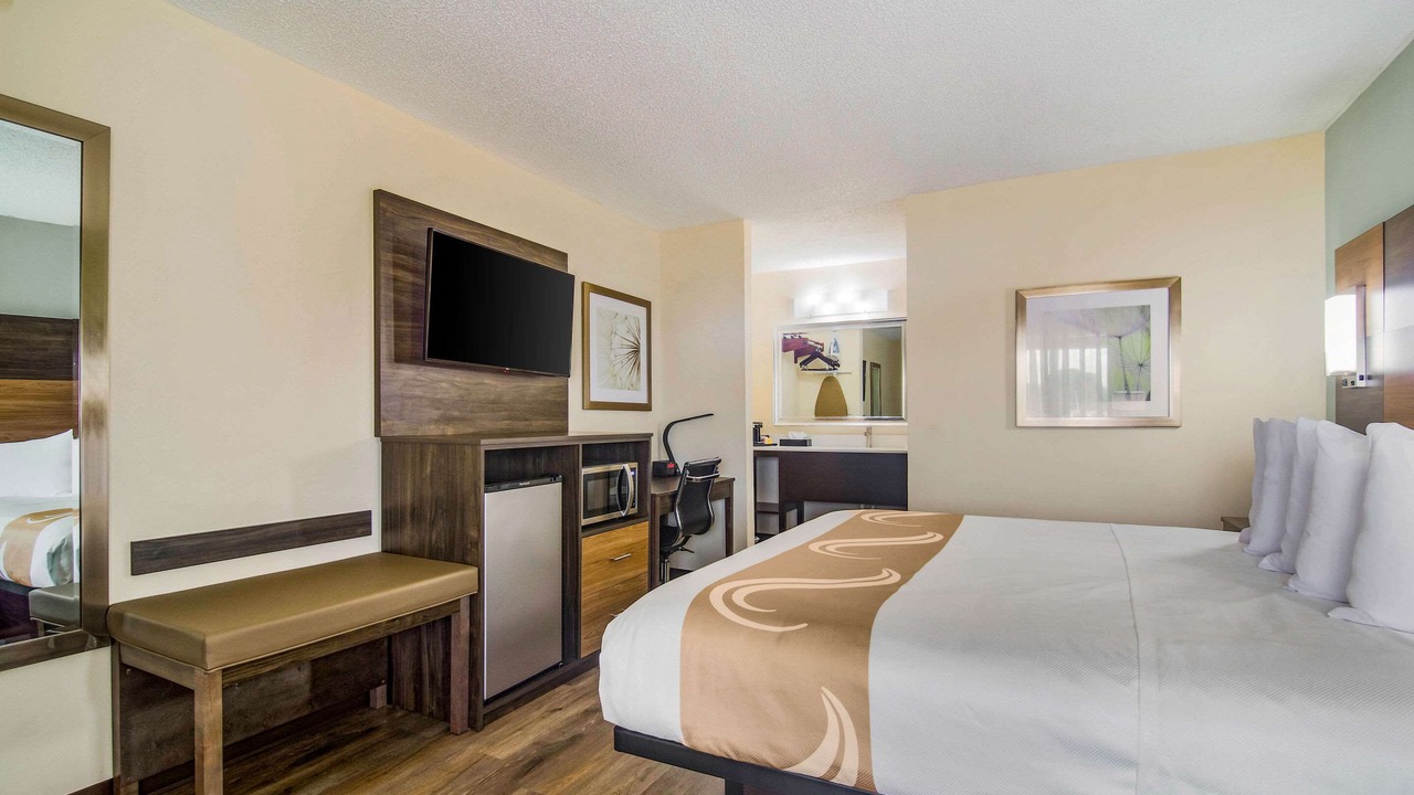 Photo of Bedroom in Lake City