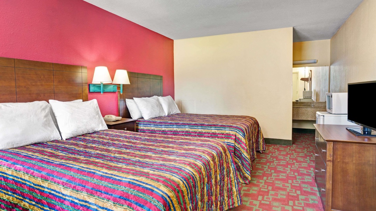 Photo of Bedroom in Elizabeth City